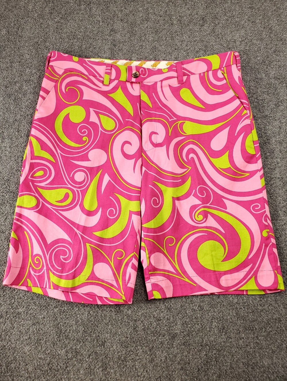 Loudmouth Golf Cotton Candy Shorts Size 40 Pink Green Swirl Print Flat Front